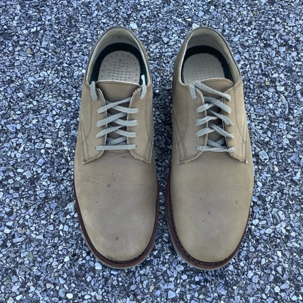 LL Bean‎ Men's Nubuck Suede Leather Vibram Sole Lace Up Shoes Size 10